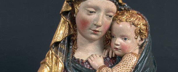 Filippo Brunelleschi, Madonna col Bambino, terracotta dipinta e dorata, particolare