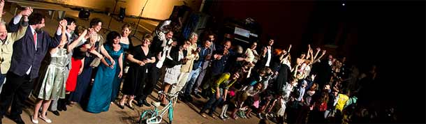 Il cast di "La Stazione" - foto di Simone Rocchi Il cast di "La Stazione" - foto di Simone Rocchi