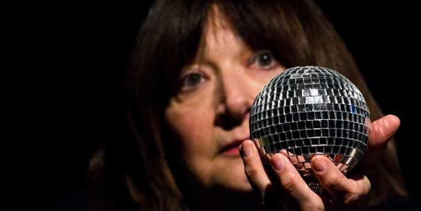 Sotto le stelle niente muore Sotto le stelle niente muore