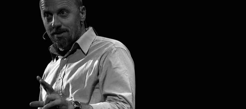 Marco Paolini in "Verdi, narrar cantando" Marco Paolini in "Verdi, narrar cantando"