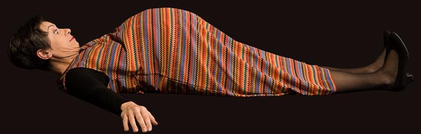 Giuliana Musso in "Nati in casa"