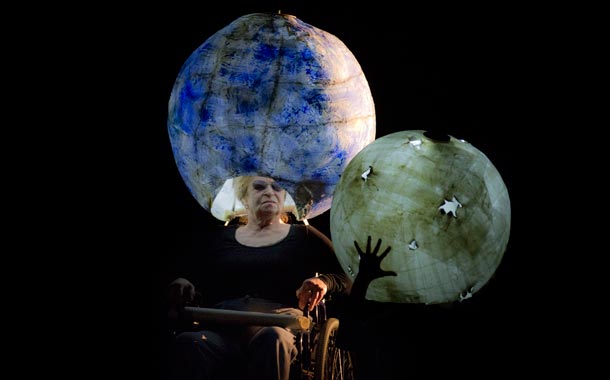 Operette morali - Barbara Valmorin © SIMONA CAGNASSO Operette morali - Barbara Valmorin © SIMONA CAGNASSO