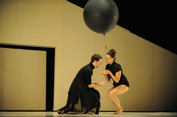 “Mana” coreografia della Vertigo Dance Company  “Mana” coreografia della Vertigo Dance Company