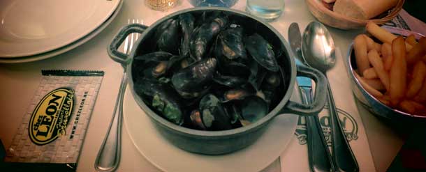 cozze e patatine_credit Fermata Spettacolo cozze e patatine_credit Fermata Spettacolo