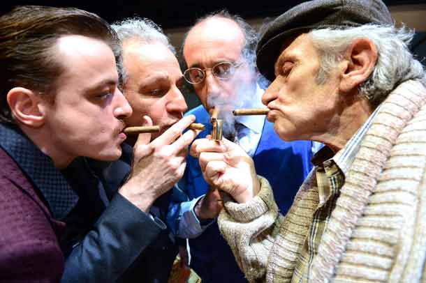 Il ritorno a casa_Una foto dello spettacolo_Foto Pino Le Pera  Il ritorno a casa_Una foto dello spettacolo_Foto Pino Le Pera