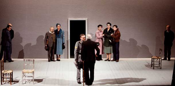 Le voci di dentro Le voci di dentro