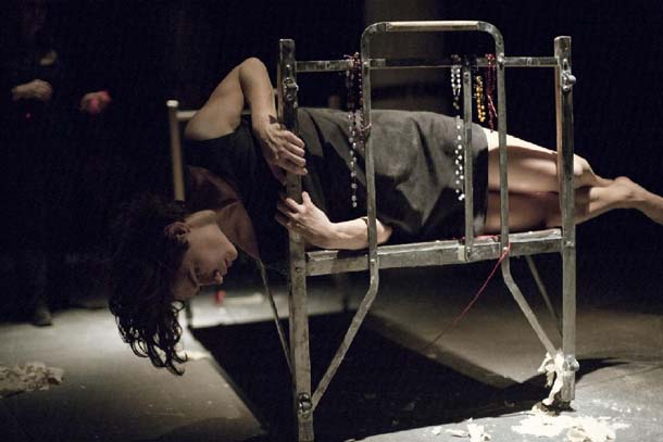 Teatr Zar, Armine, Sister Teatr Zar, Armine, Sister