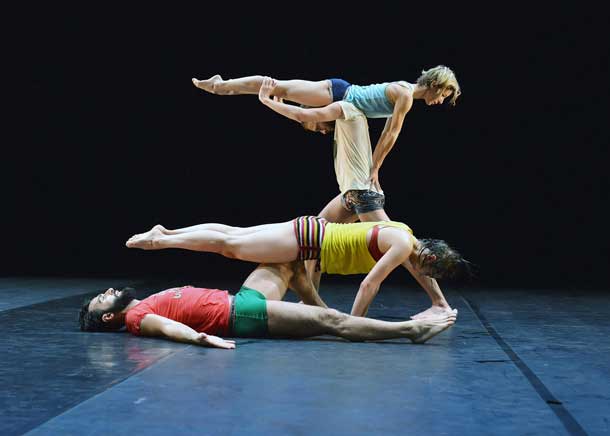 _  BALLET PRELJOCAJ _ Empty Moves ©Jean-Claude Carbo_nne BALLET PRELJOCAJ _ Empty Moves ©Jean-Claude Carbo_nne