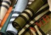 Personalizza il tuo stile con The Burberry Scarf Bar