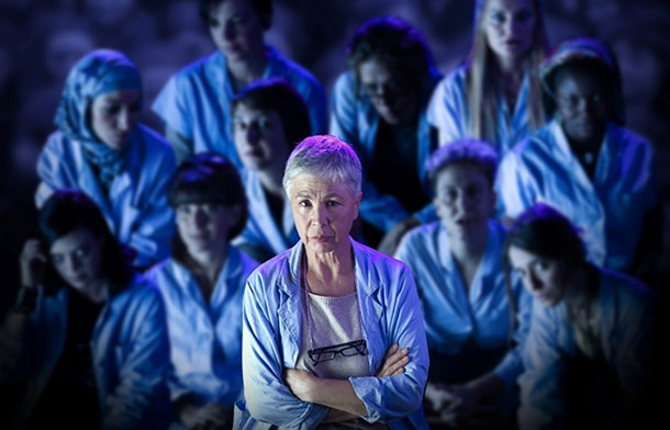 7 minuti - Ottavia Piccolo e il cast dello spettacolo