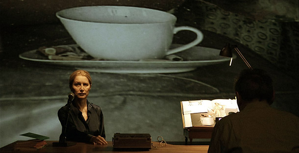 Roberta cade in trappola - ph Antonella Carrara Roberta cade in trappola - ph Antonella Carrara