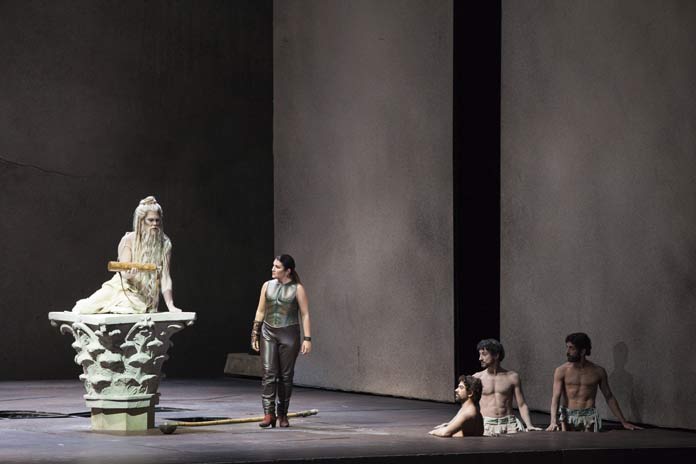 Oleg Tysbulko (Oroe) e Silvia Tro Santafé (Arsace) in Semiramide © Simone Donati - TerraProject Oleg Tysbulko (Oroe) e Silvia Tro Santafé (Arsace) in Semiramide © Simone Donati - TerraProject