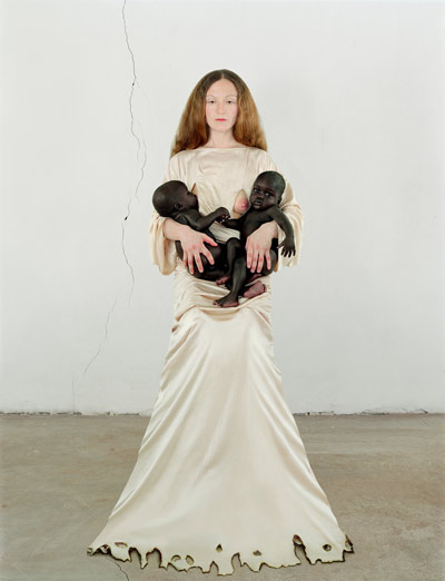 Vanessa Beecroft-love Vanessa Beecroft-love