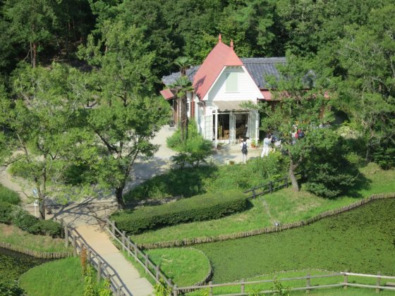 Satsuki and Mei’s house © Fermata Spettacolo