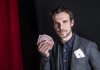 La vita dei cinque scandita a Poker di Patrick Marber al Teatro Parioli
