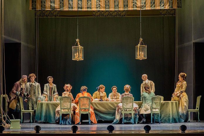 UNA-DELLE-ULTIME-SERE-DI-CARNOVALE-1